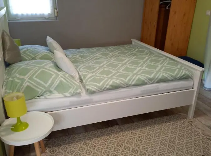Dulo Apartmanhaz Апартаменты *